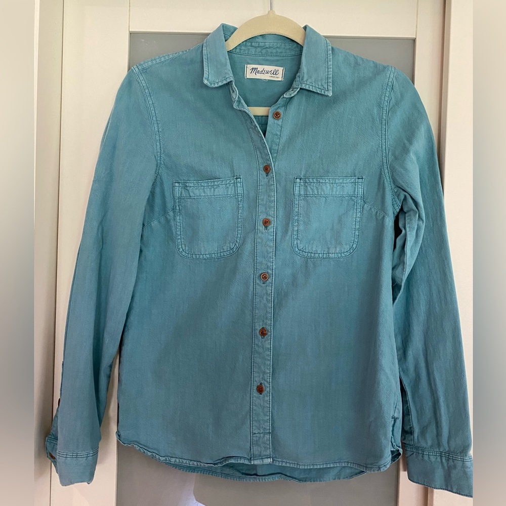 SOLD! Madewell 100% Cotton Button-Up Shirt XS/S